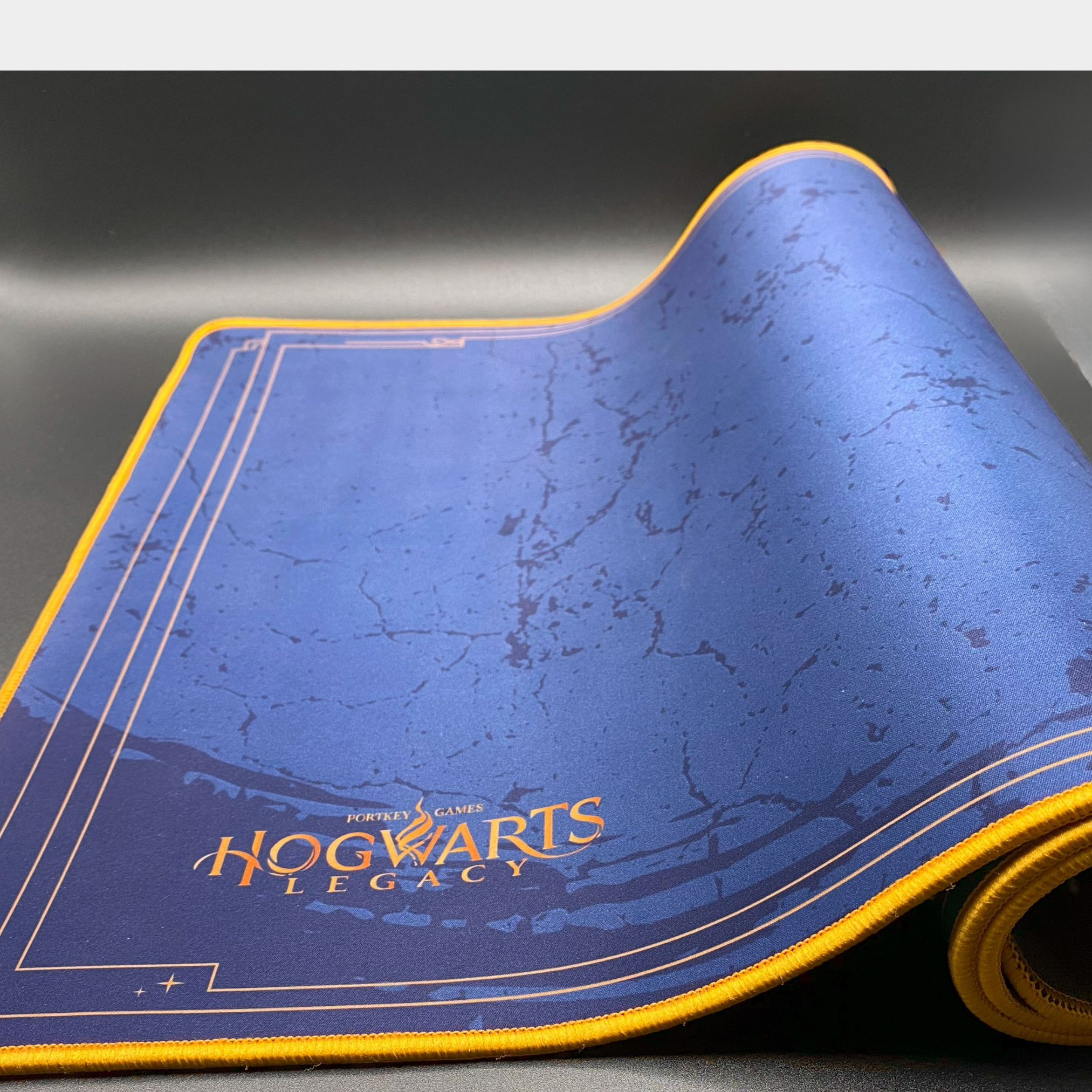 פד לעכבר LEXIP X WB-HOGWARTS LEGACY-ANCIENT MAGIC TAPIS XXL